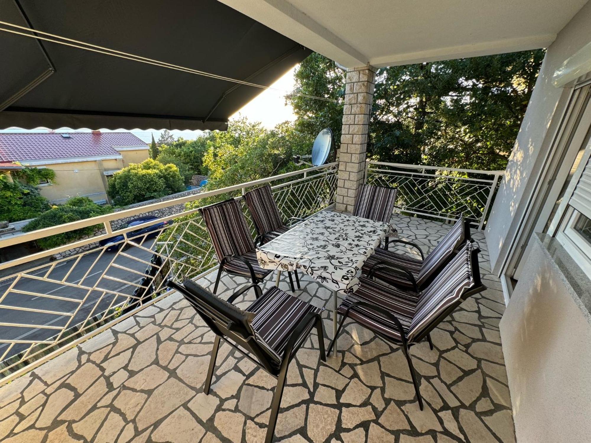 Lory Apartmani Dramalj Zewnętrze zdjęcie
